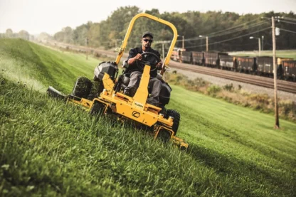 Z9 183 Cub Cadet fűnyírótraktor ID Zero-turn (53ALHMUY603) - Image 2